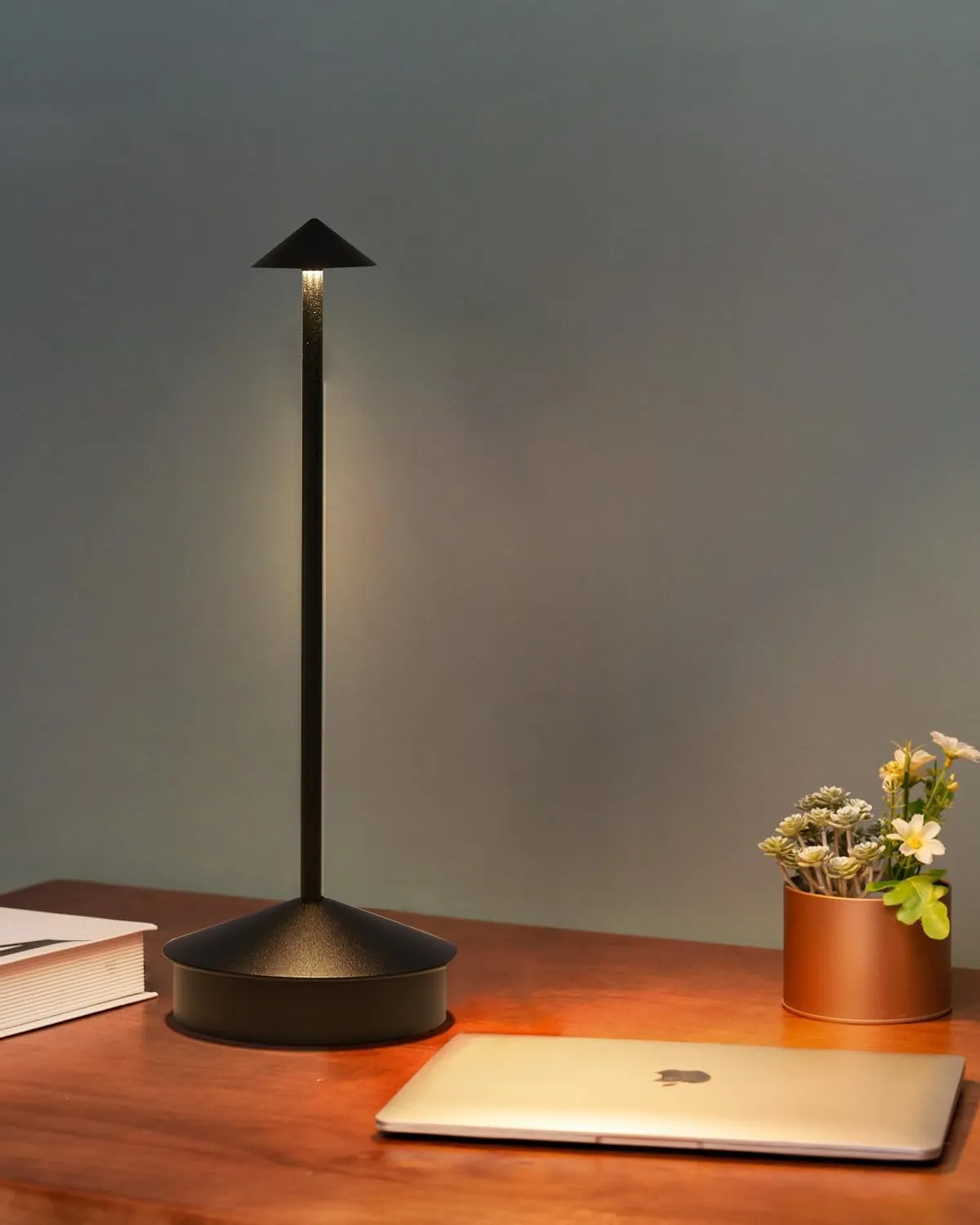 2 Pack Aluminum Cordless Table Lamp, 6000mAh Rechargeable Table Lamps, Portable Touch LED Lamp, Outdoor Waterproof Dimmable Cordless Rechargeable Table Lamps for Restaurant/Patio- Black (Black)