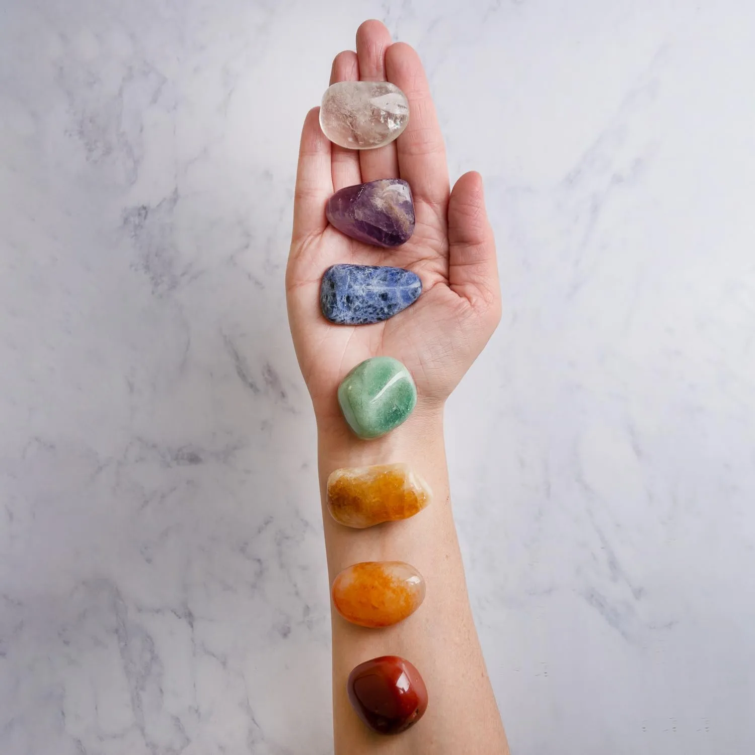 7 Chakras XL Healing Crystals Set – 9PCS   96pg Gratitude Journal (Sodalite, Rock Crystal, Amethyst, Citrine, Carnelian, Red Jasper, Green Quartz), Palo Santo Stick, Fabric Bag