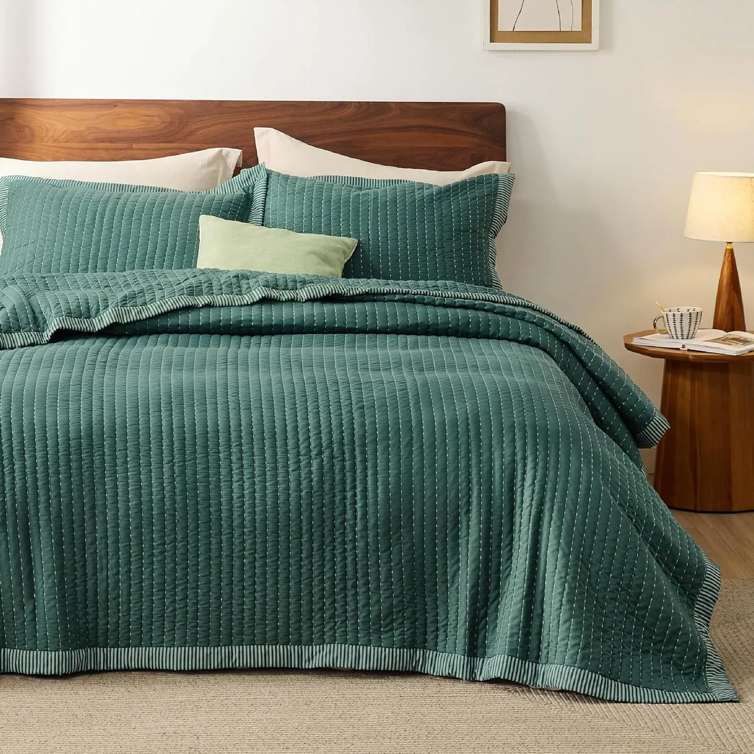 Bedsure Green Quilts Queen Size - Queen Quilt Bedding Set Bedspread Coverlet, Lightweight Corduroy Pattern Bedspread, 3-Piece Set with 90"x96" Coverlet & 2 Pillow Shams, All-Season Soft Microfiber