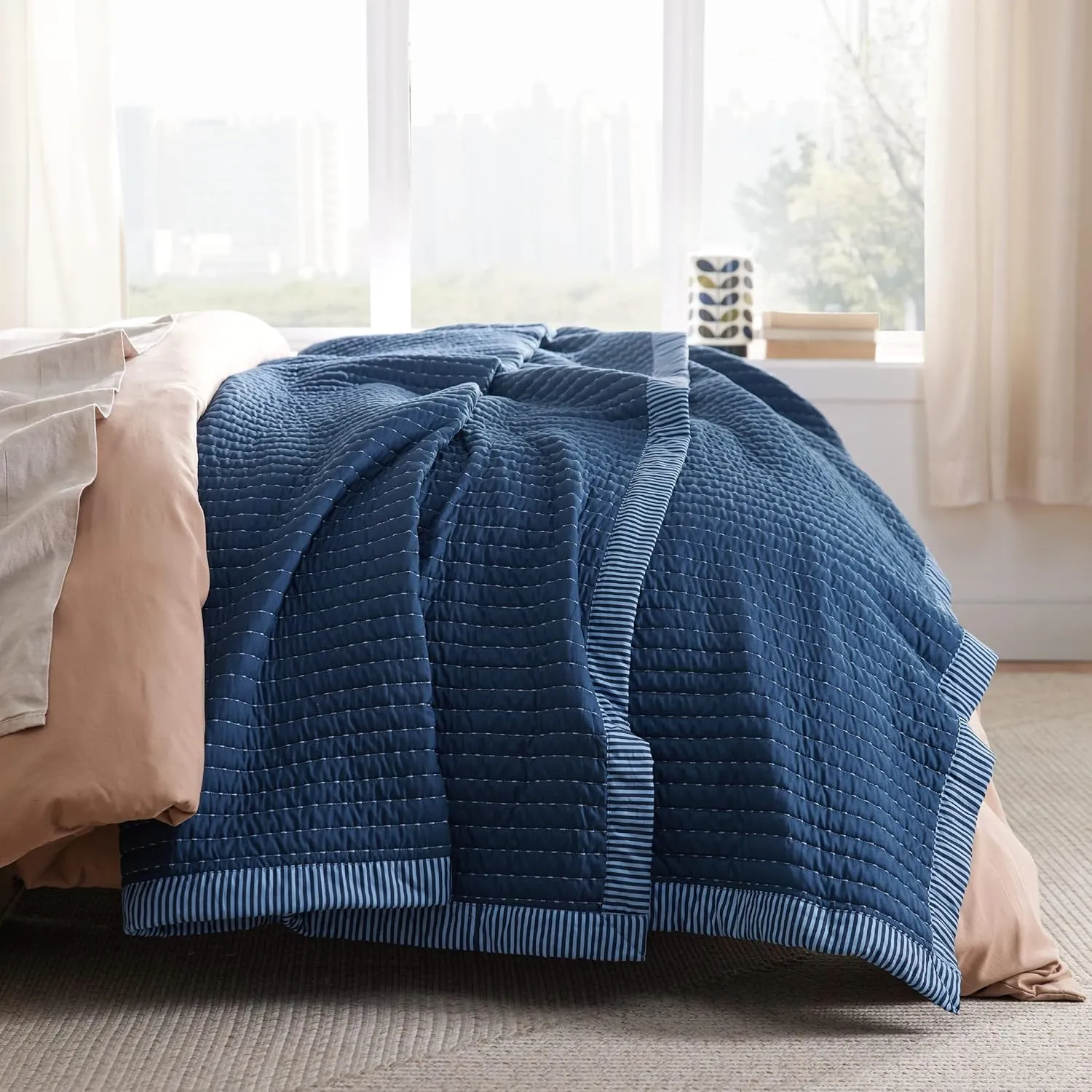 Bedsure Navy Quilts Queen Size - Queen Quilt Bedding Set Bedspread Coverlet, Lightweight Corduroy Pattern Bedspread, 3-Piece Set with 90"x96" Coverlet & 2 Pillow Shams, All-Season Soft Microfiber