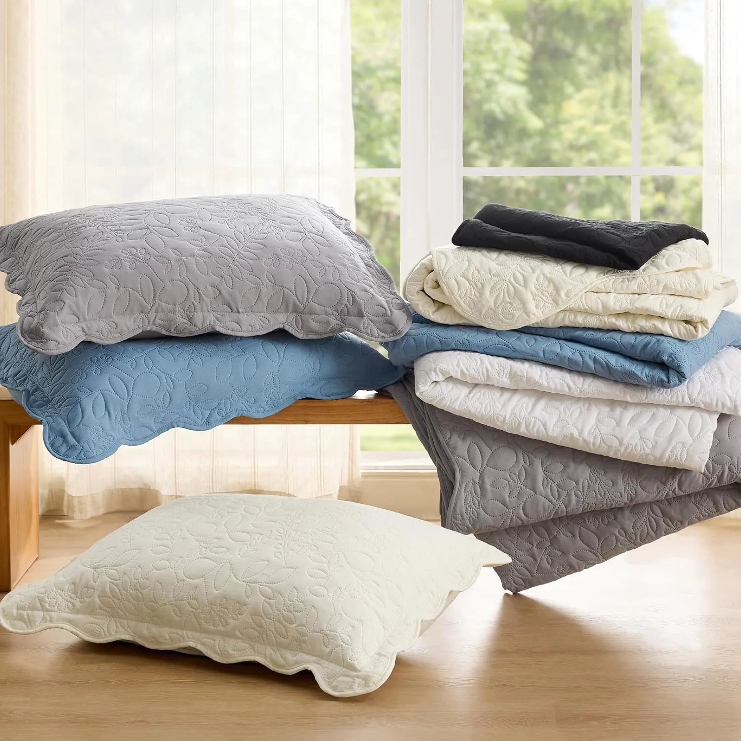 Bedsure Quilts Queen Size - Ultra Soft Pre-Washed Bedspread - Lightweight Grey Comforter with 2 Pillow Shams - Summer Bedding Set with Leaf Design 90x96 Inch
