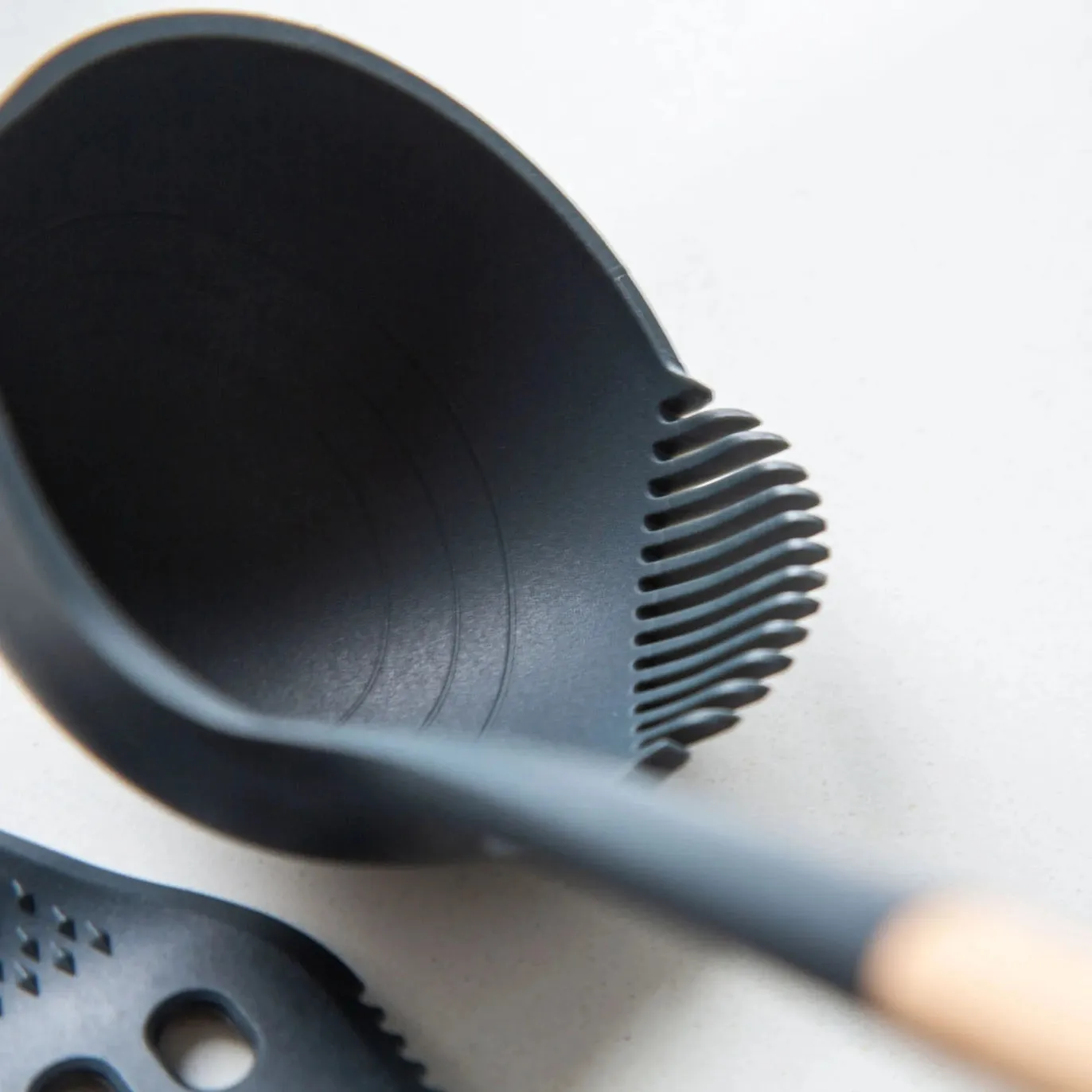 Beechwood & Nylon 3 Piece Kitchen Utensil Set