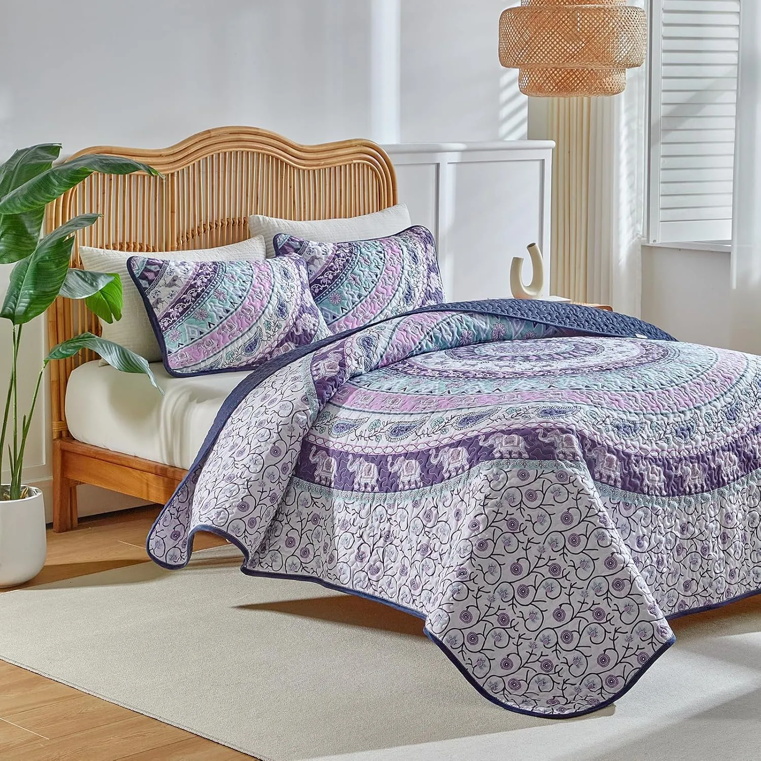 Boho Quilt Set King Size - Reversible Summer Bohemian Quilt Bedding Set, 3 Pieces Colorful Lightweight Microfiber Bedspread Purple Elephant Paisley Circle Coverlet Set with Pillow Shams for Hot Day