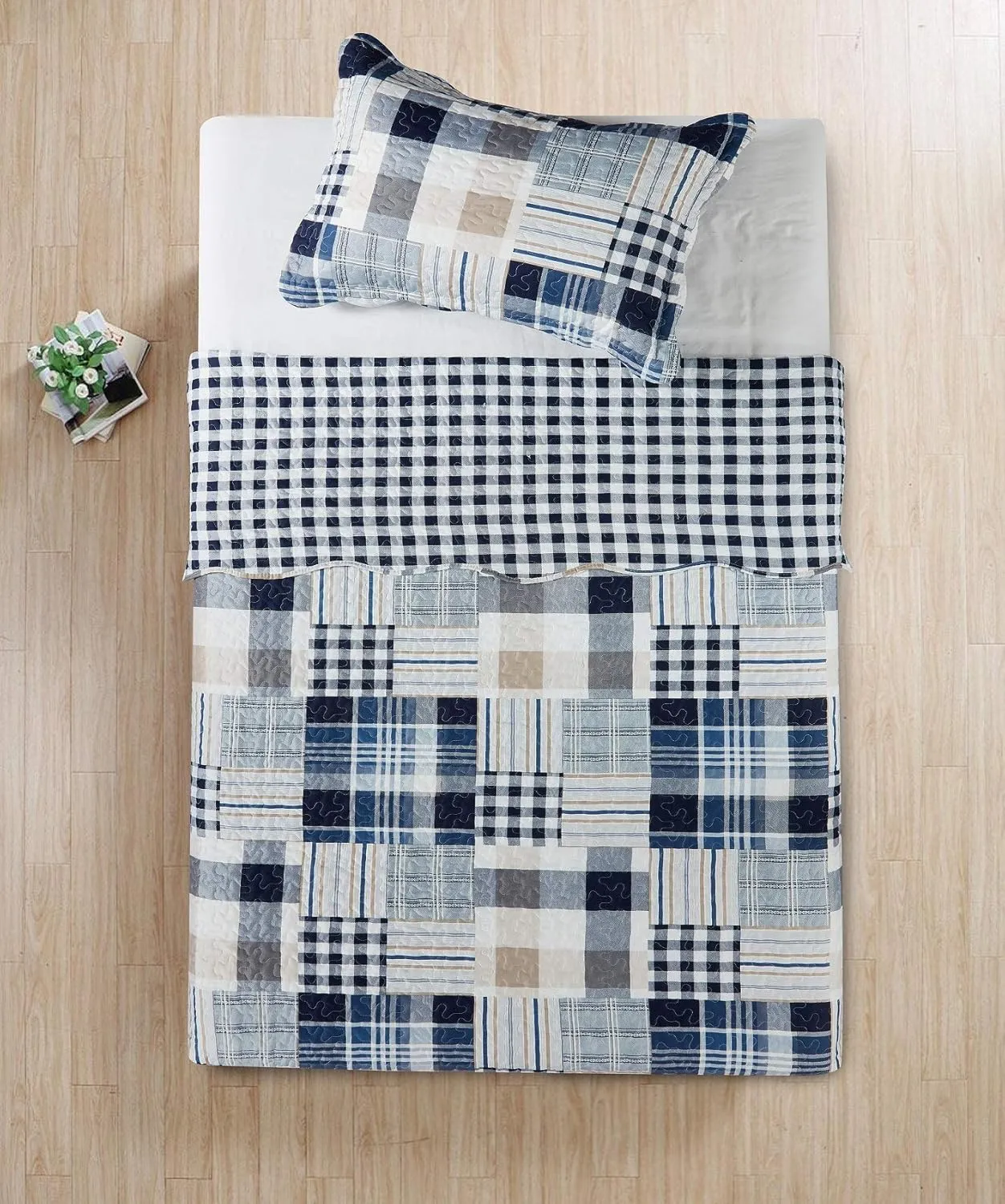 Brilliant Sunshine Plaids and Stripes Quilt Set, 2-Piece Bedding Sets with 1 Sham, Patchwork Design, Washable and Reversible Bedspread, Soft Lightweight Coverlet, All-Season, Twin/Twin XL, Blue