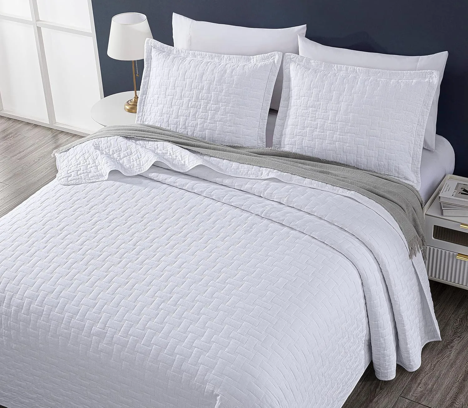 Chezmoi Collection Vert 3-Piece 100% Cotton Quilt Set King Size, White - Basketweave Quilted Lightweight Pre-Washed Soft-Finished Cotton Bedspread for All Season