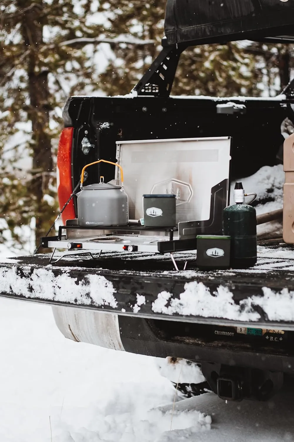 GSI Outdoors Halulite 1.8 qt. Tea Kettle Ultralight Aluminum with Superior Heating