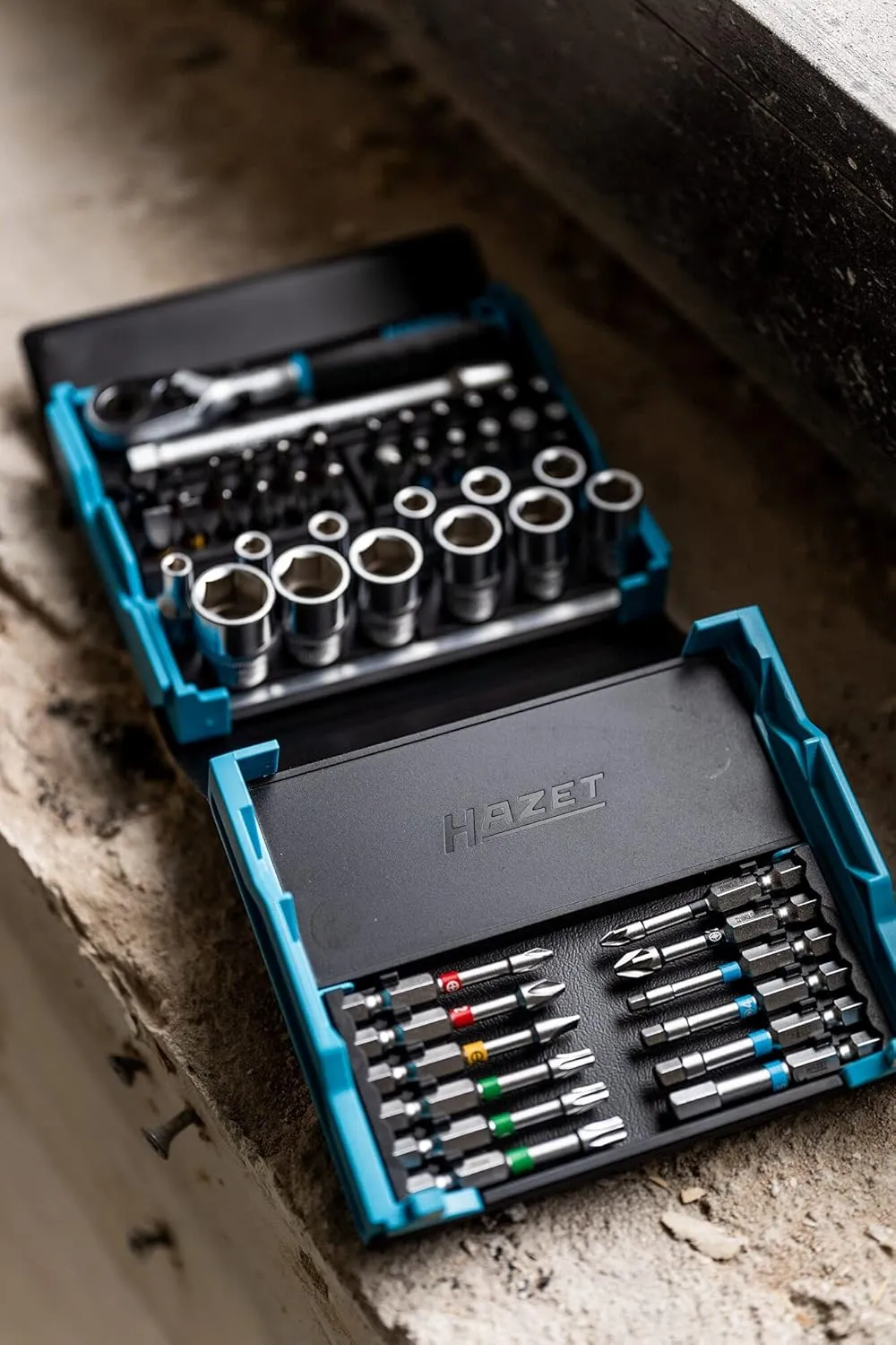 HAZET SmartCase socket set 2200SC-2 I 50-piece tool socket set, drive: hexagon and square 6.3 mm (1/4 inch), mobile tool case