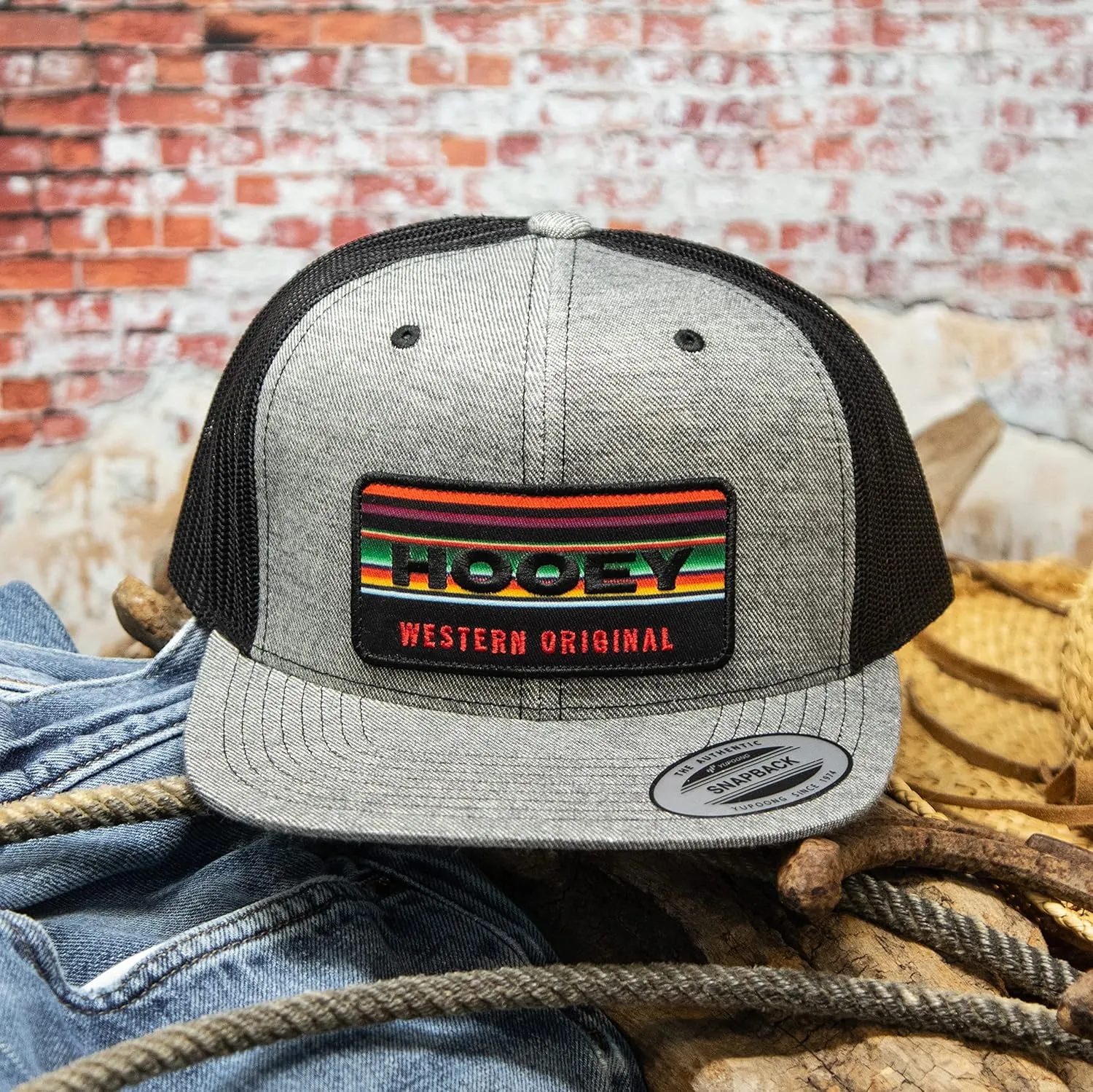 HOOEY Men's Horizon Adjustable Snapback Mesh Trucker Back Hat