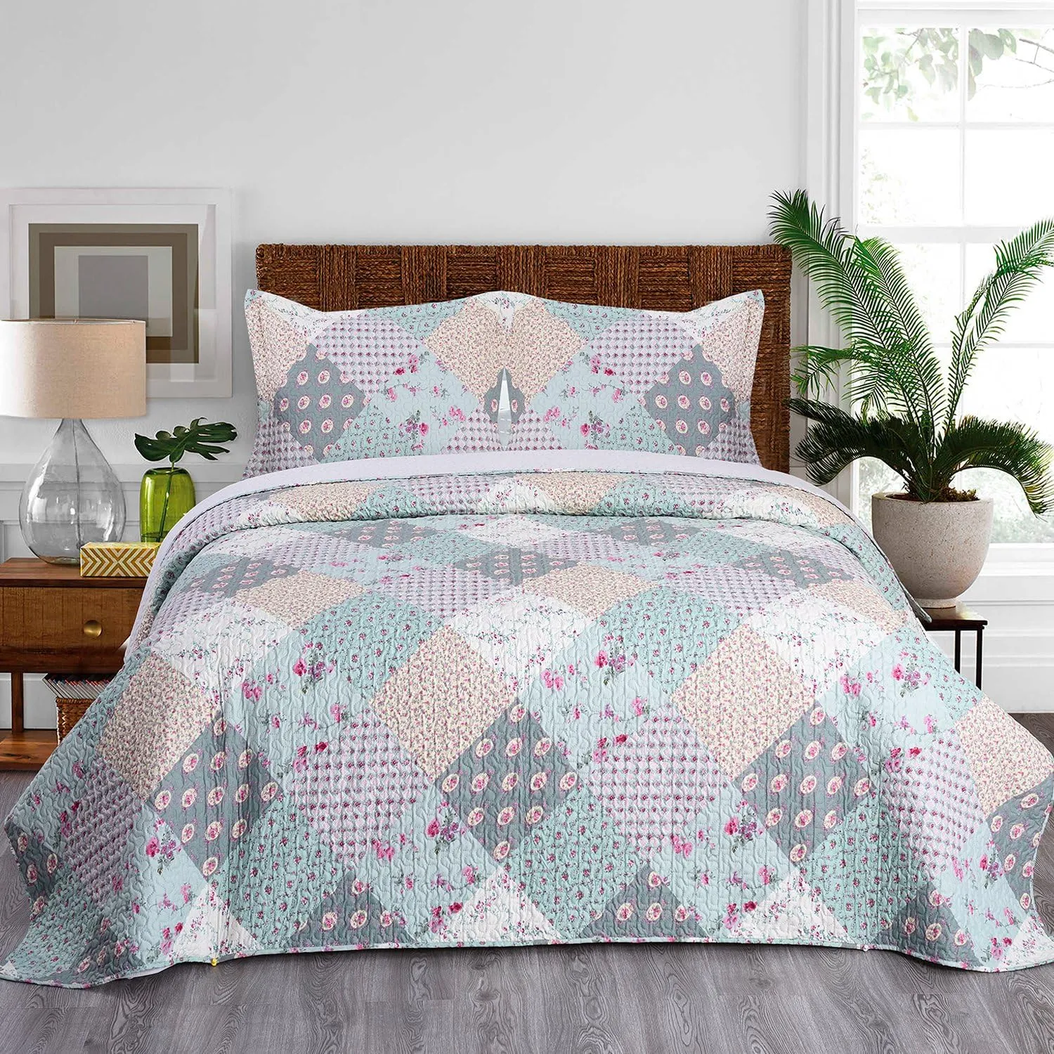 JML Quilt Set - Queen Size Quilt Sets with Shams - 3 Pieces - All Season Lightweight Soft Printed Pattern Bedding Bedspread Coverlet Set