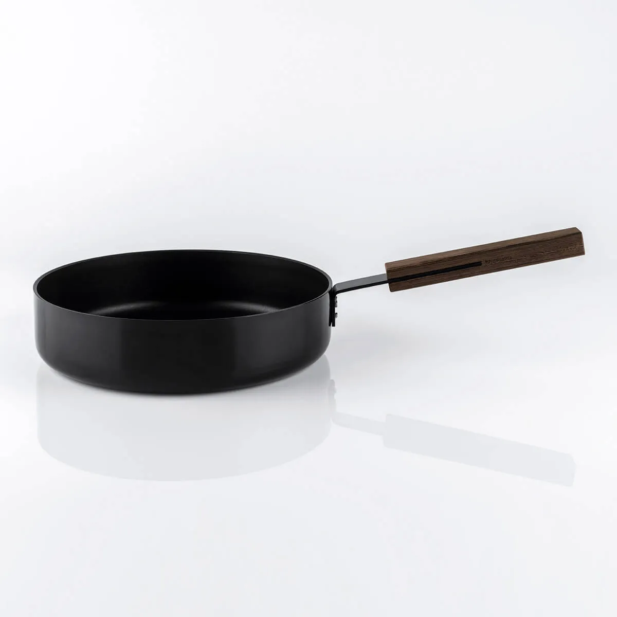 KnIndustrie Black Casserole