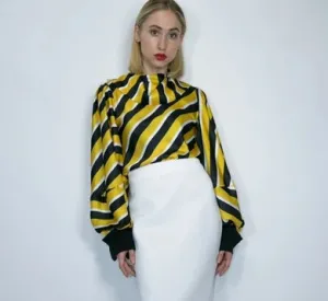 Lantern Sleeve Collar Top
