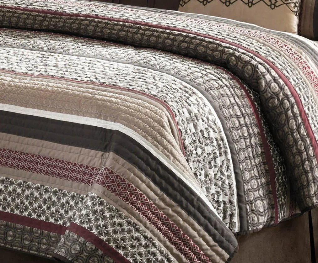 Madison Park Quilt Set Luxurious Jacquard Stripes Design - All Season, Coverlet Bedspread Lightweight Bedding Layer, Shams, Decorative Pillow, King/Cal King(104"x94"), Floral Red 5 Piece