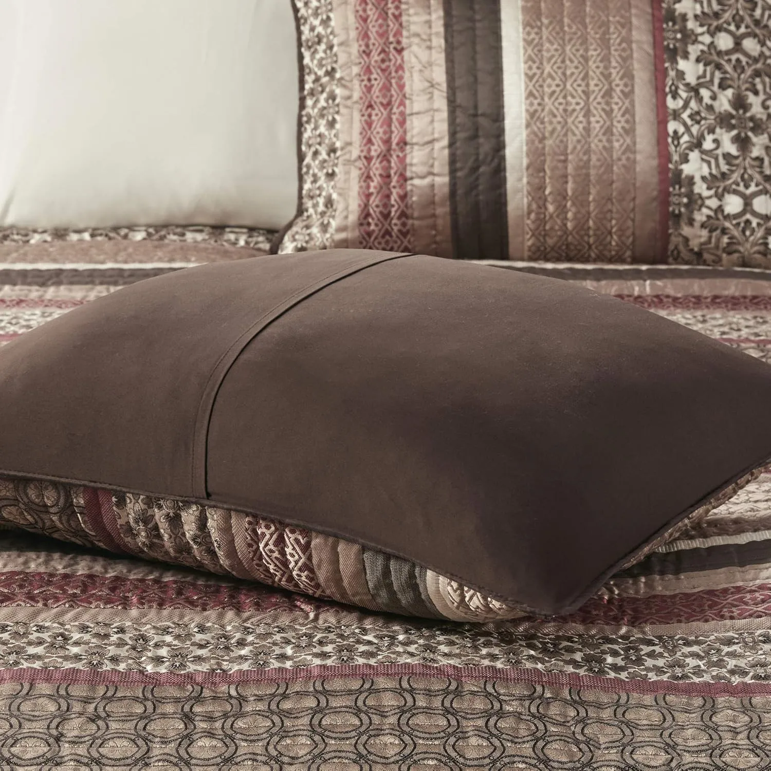 Madison Park Quilt Set Luxurious Jacquard Stripes Design - All Season, Coverlet Bedspread Lightweight Bedding Layer, Shams, Decorative Pillow, King/Cal King(104"x94"), Floral Red 5 Piece