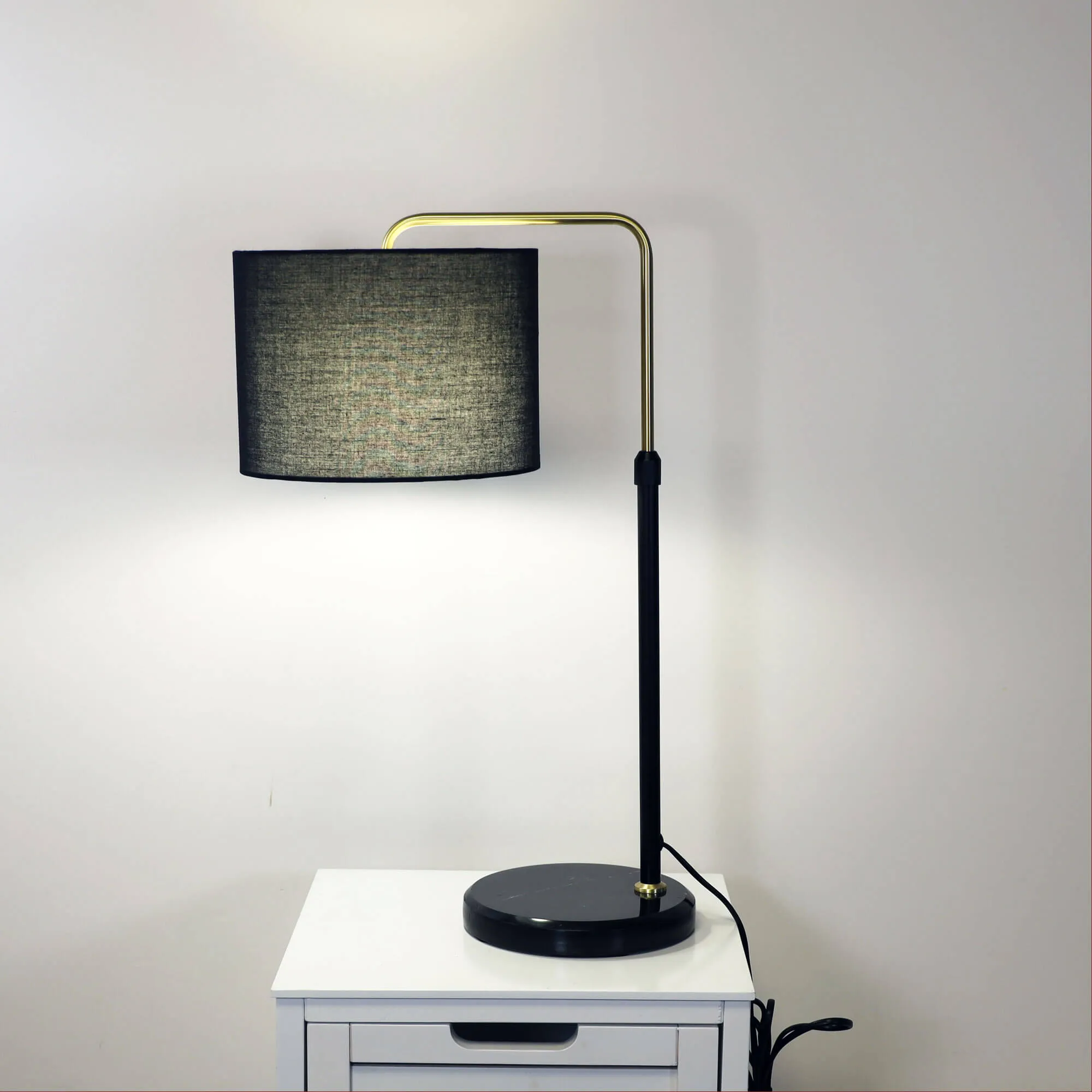 MYRA: Black Height Adjustable Table Lamp