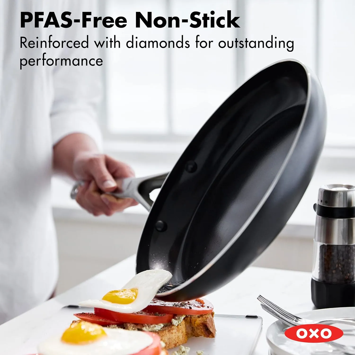 OXO Agility Series 9.5" and 11” Frying Pan Skillet Set, Ceramic Nonstick Cookware PFAS-Free Induction Suitable Quick Even Heating, Stainless Steel Handle, Chip-Free Rims Dishwasher and Oven Safe Black
