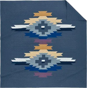 PENDLETON 21712 Moonlight Mesa Twin Comforter for Home Decor, Lightweight Cotton Quilted Bedspread with Pillow ShamPieced Quilt Set in Charcoal, Twin