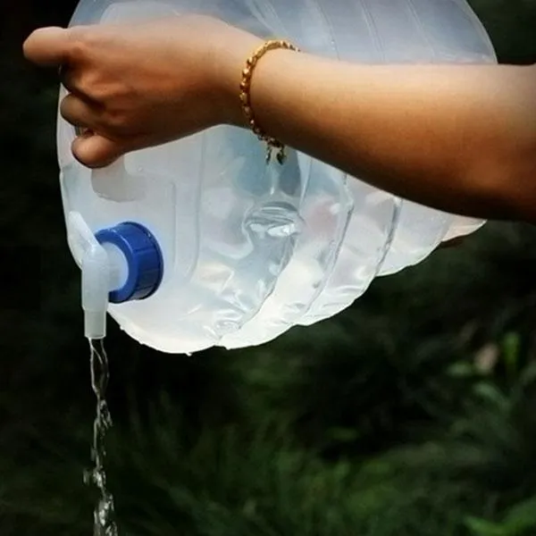 Portable Outdoor Camping Bucket Collapsible Water Carrier Container 15L White