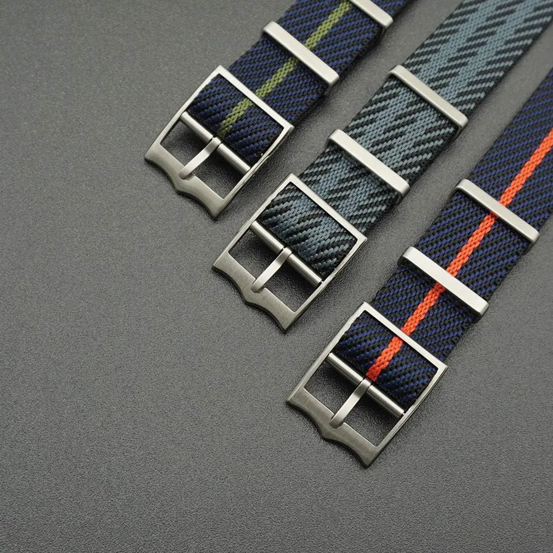 Replace Watchband, Elegant Replacement Bands Watch Straps,22mm/20mm Nylon Strap Sport Military Watch Band Strap Watch Band One-Piece Breathable Watch Straps