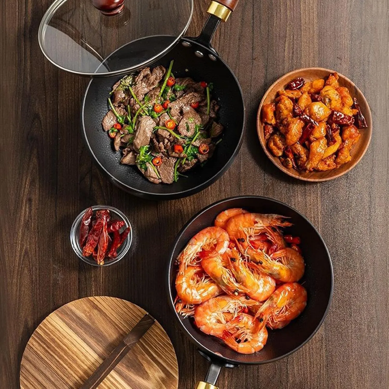 Suntuup Japanese Iron Pan with Lid, 9.4''/11''uncoated Iron Pan, Hand-Forged Non-stick wok Without Coating Durable and Rust-Free Round Bottom for Cooker Gas Stir Fry (9.4''Wooden lid)