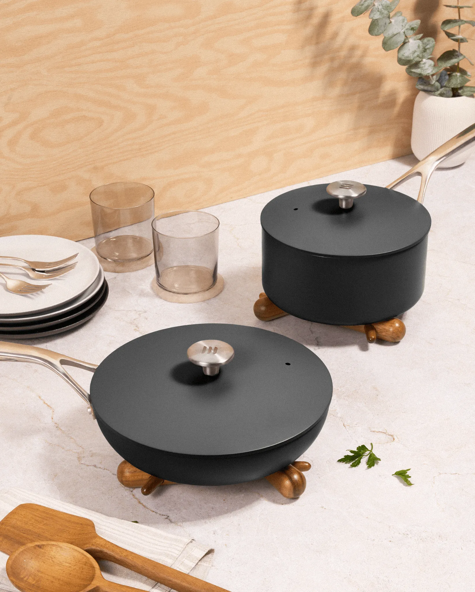 The 8" Ceramic Pot