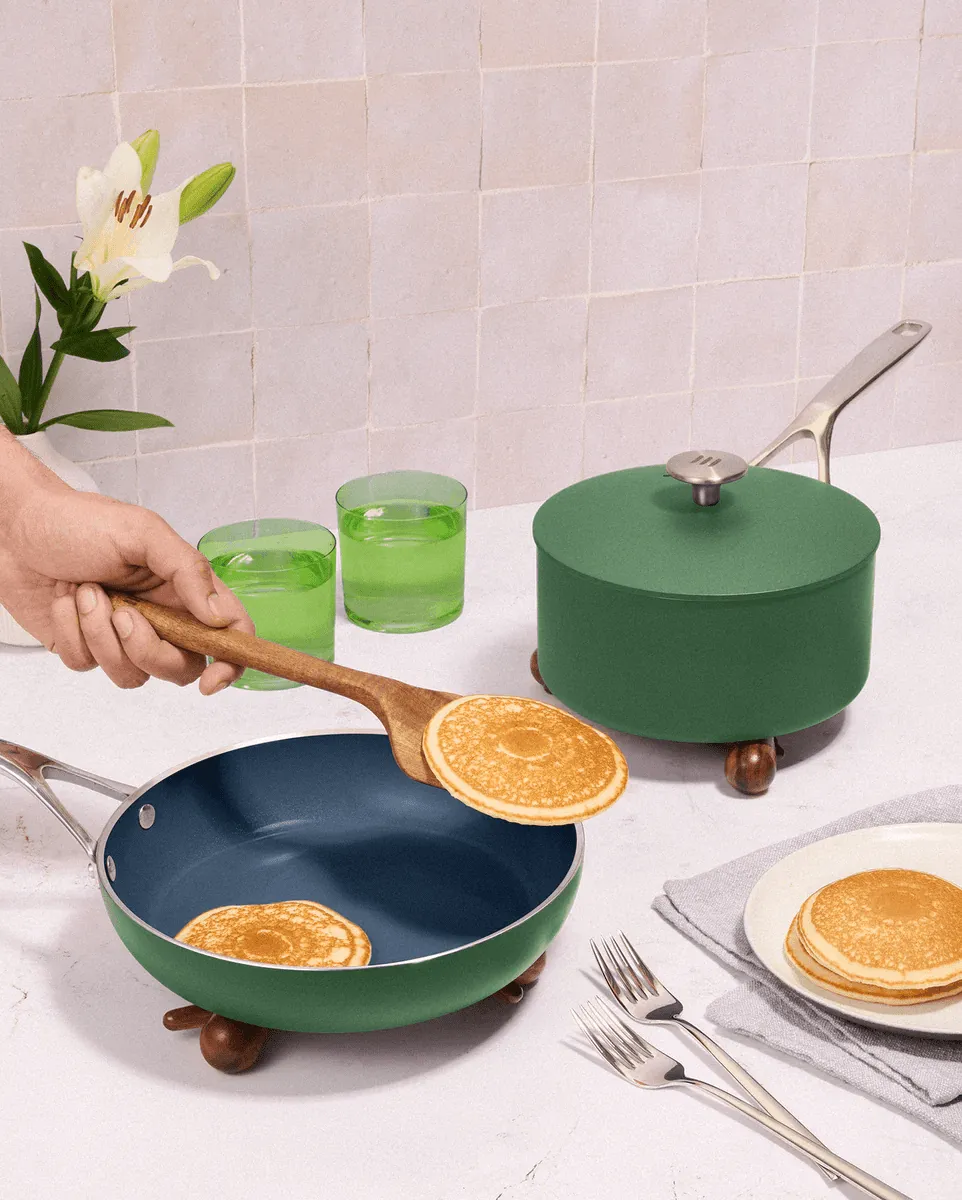 The 9.5" Ceramic Pan