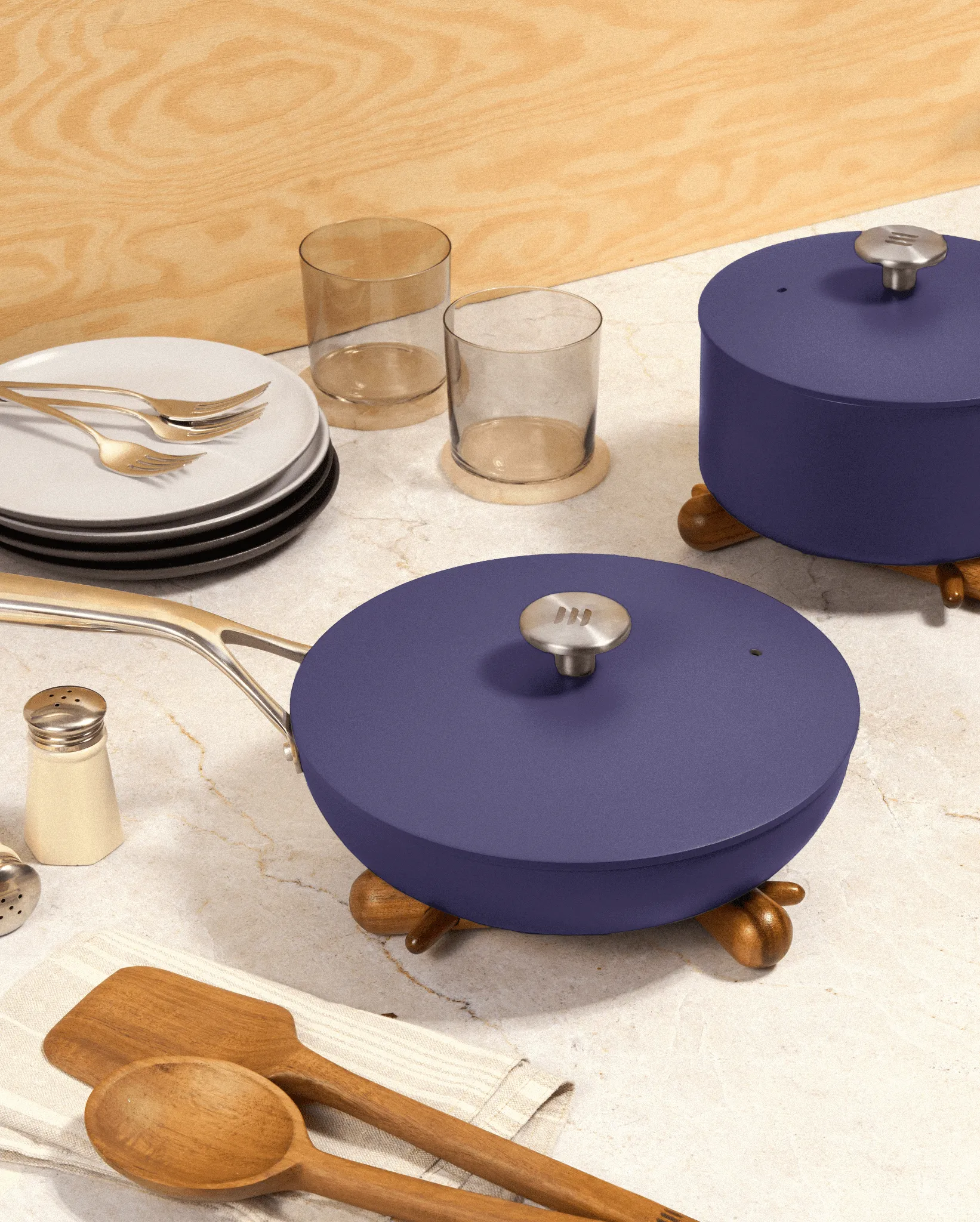 The 9.5" Ceramic Pan