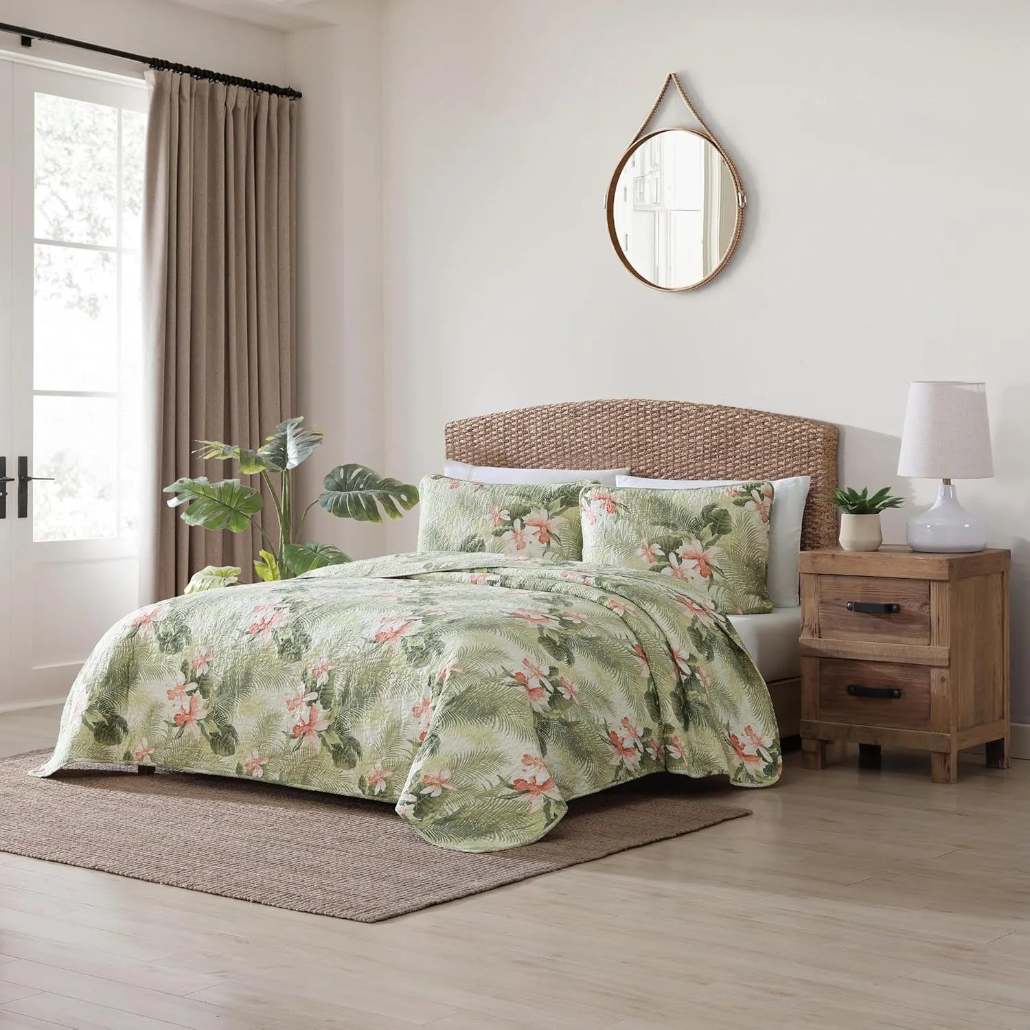 Tommy Bahama Topical Orchid Collection Quilt Set-100% Cotton, Reversible, Ideal for All Seasons, Pre-Washed for Added Softness, King, Green (Tropical Orchid Green, King)