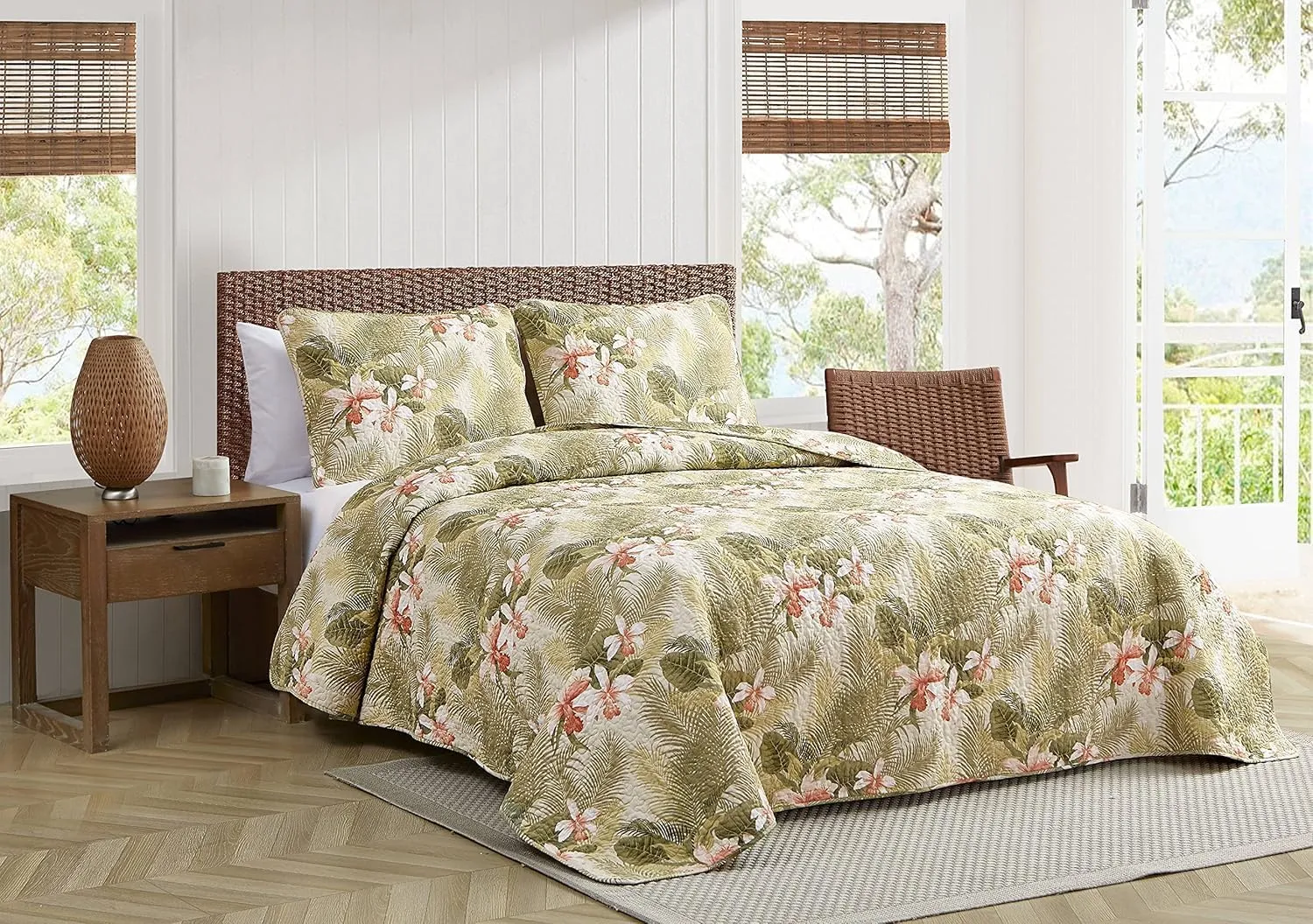Tommy Bahama Topical Orchid Collection Quilt Set-100% Cotton, Reversible, Ideal for All Seasons, Pre-Washed for Added Softness, King, Green (Tropical Orchid Green, King)