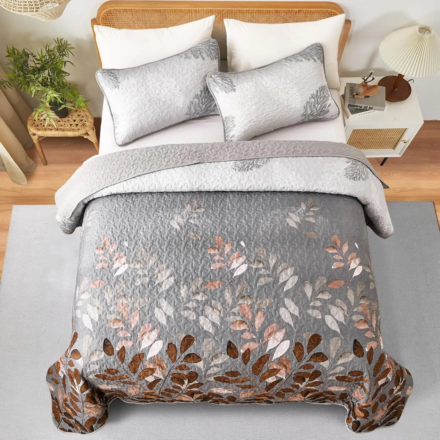 WONGS BEDDING Brown Floal Quilt Set Queen Size, 3 Pieces Bedspread Coverlet Set for All Season, Soft Microfiber Lightweight Floral Bedding Set Queen 96"x90"