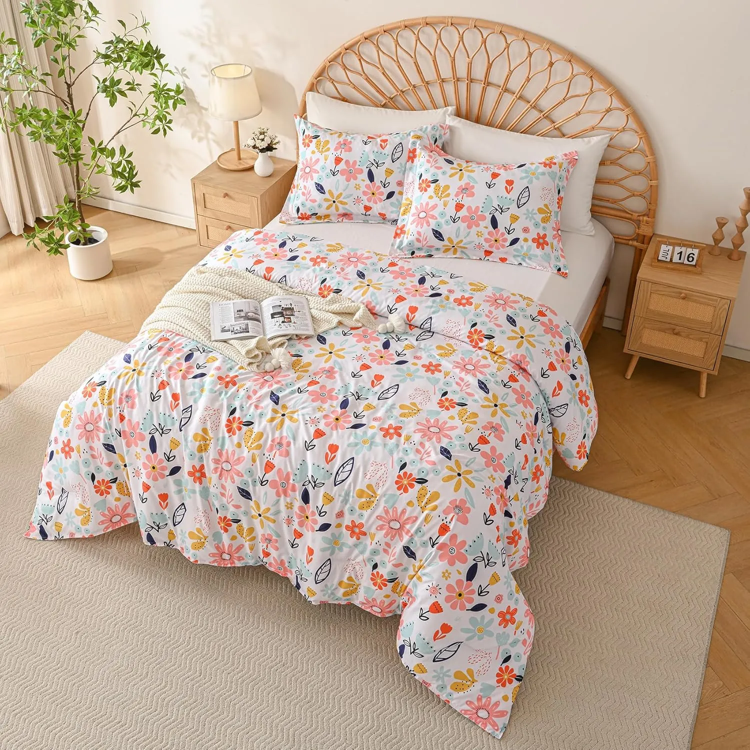 Yibeizi Floral Comforter Set for Girls Twin, Kids Cute Printed Bedding Set with Pillow Sham, Lightweight Soft Breathable Machine Washable Quilted Bed Comforter Set 2 Piece