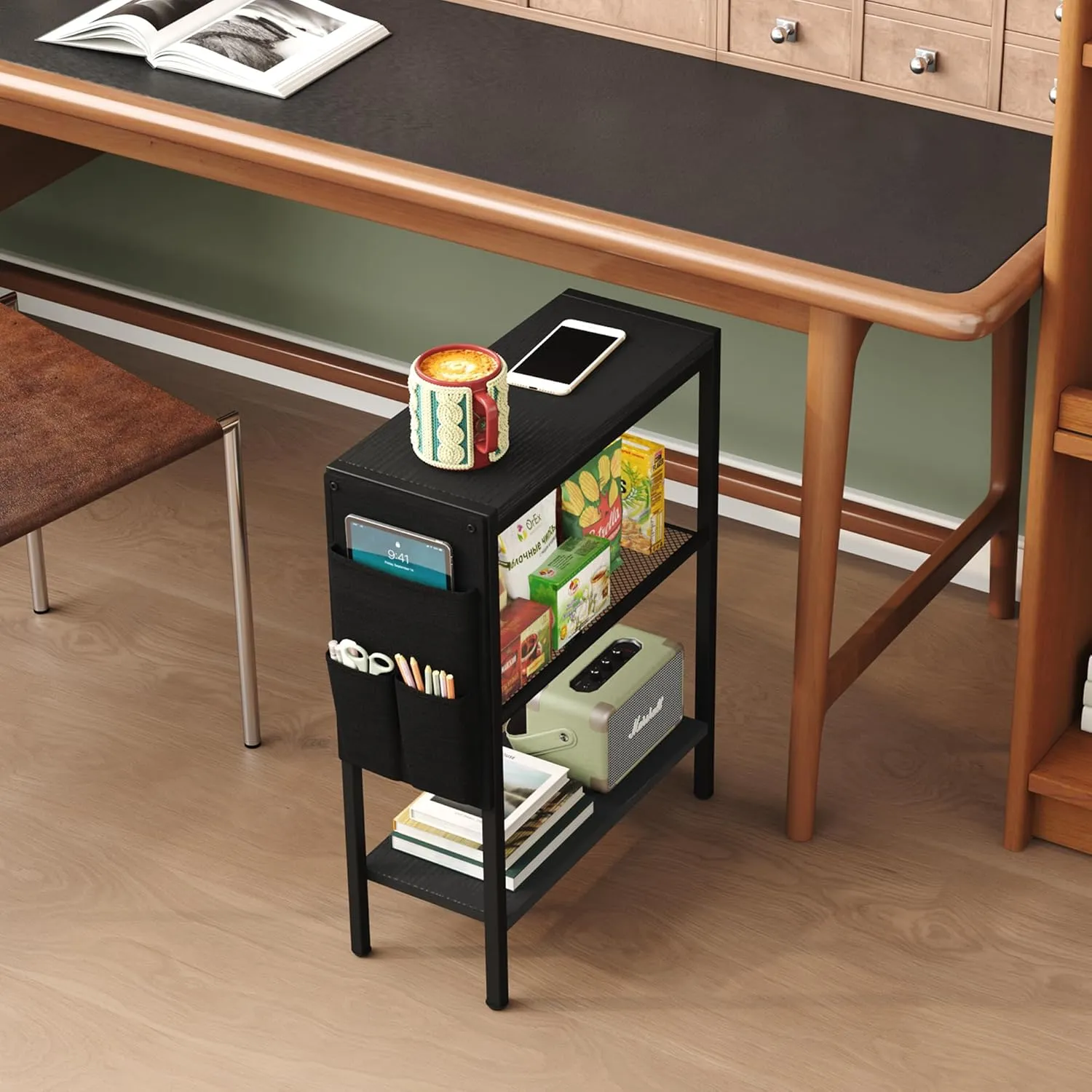 Yusong Small Narrow Side Table for Small Spaces, Slim End Table with Storage Bag, Sofa Snack Table with Adjustable Metal Mesh, 3 Tier Accent Skinny Beside Table for Living Room & Bedroom, Black Oak