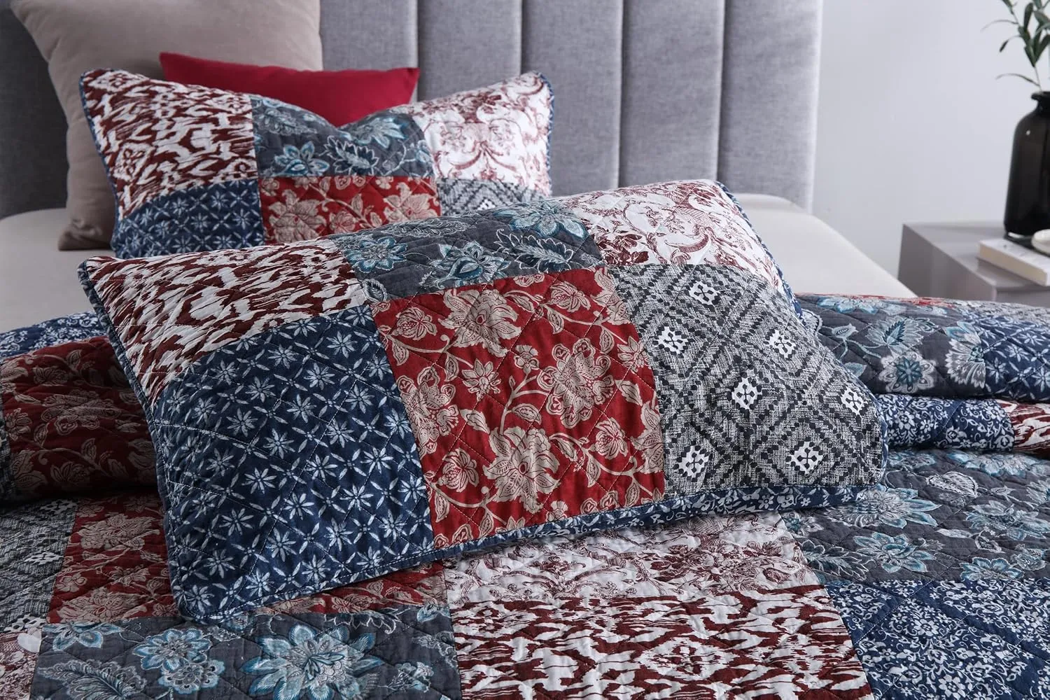 Yvooxny Quilts King Size Bedspread Quilt Set Lightweight Reversible Coverlet Set Real Patchwork Quilted Bedding Set for All Seasons, Bohemian Floral Style, King Size