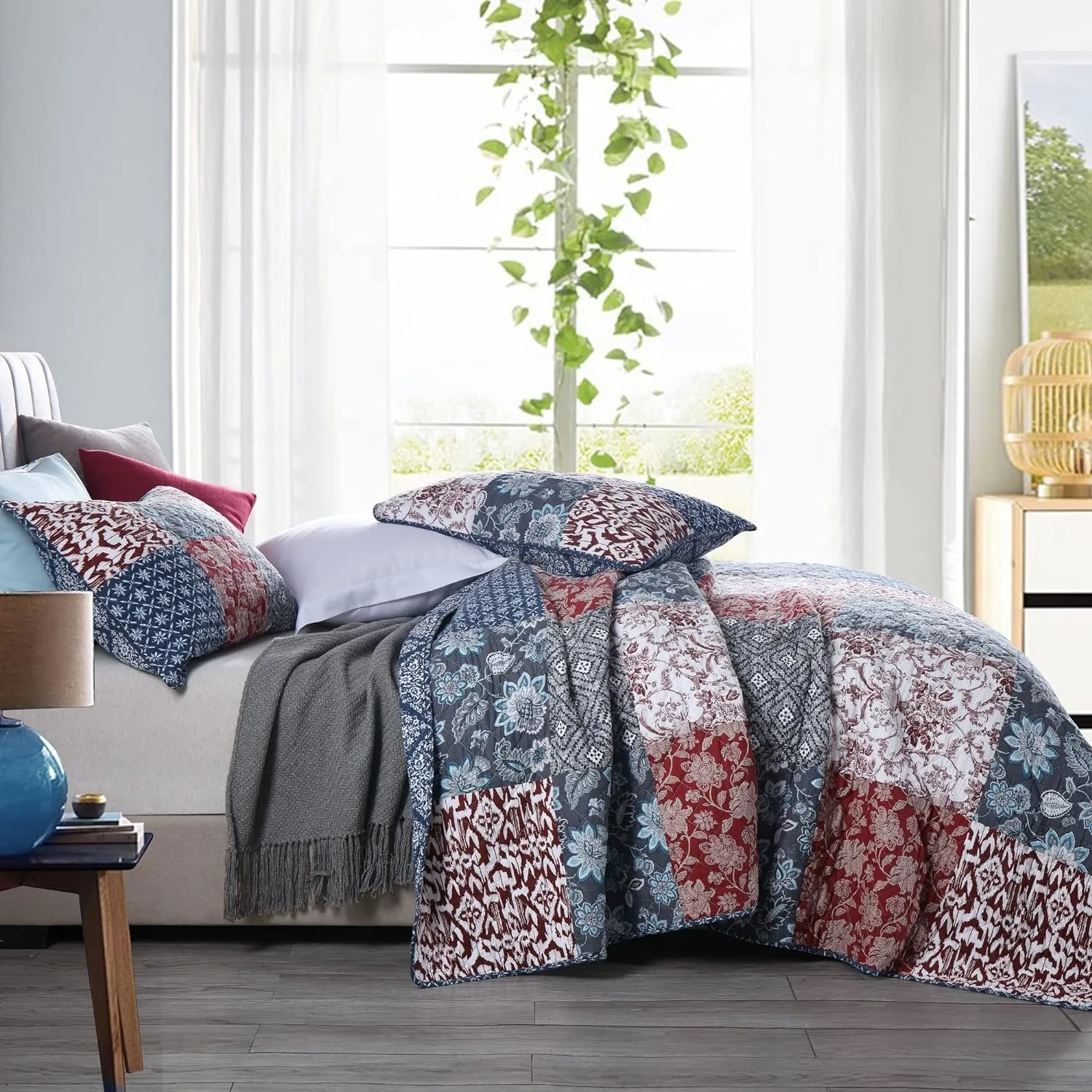 Yvooxny Quilts King Size Bedspread Quilt Set Lightweight Reversible Coverlet Set Real Patchwork Quilted Bedding Set for All Seasons, Bohemian Floral Style, King Size